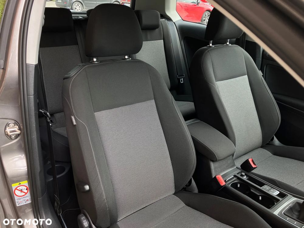 Volkswagen Golf 1.2 TSI BMT Trendline - 13