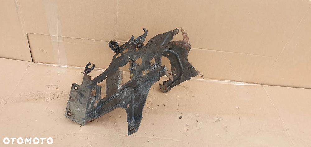 Uchwyt mocowanie komputera sterownika Opel Movano III 8200715100 - 3