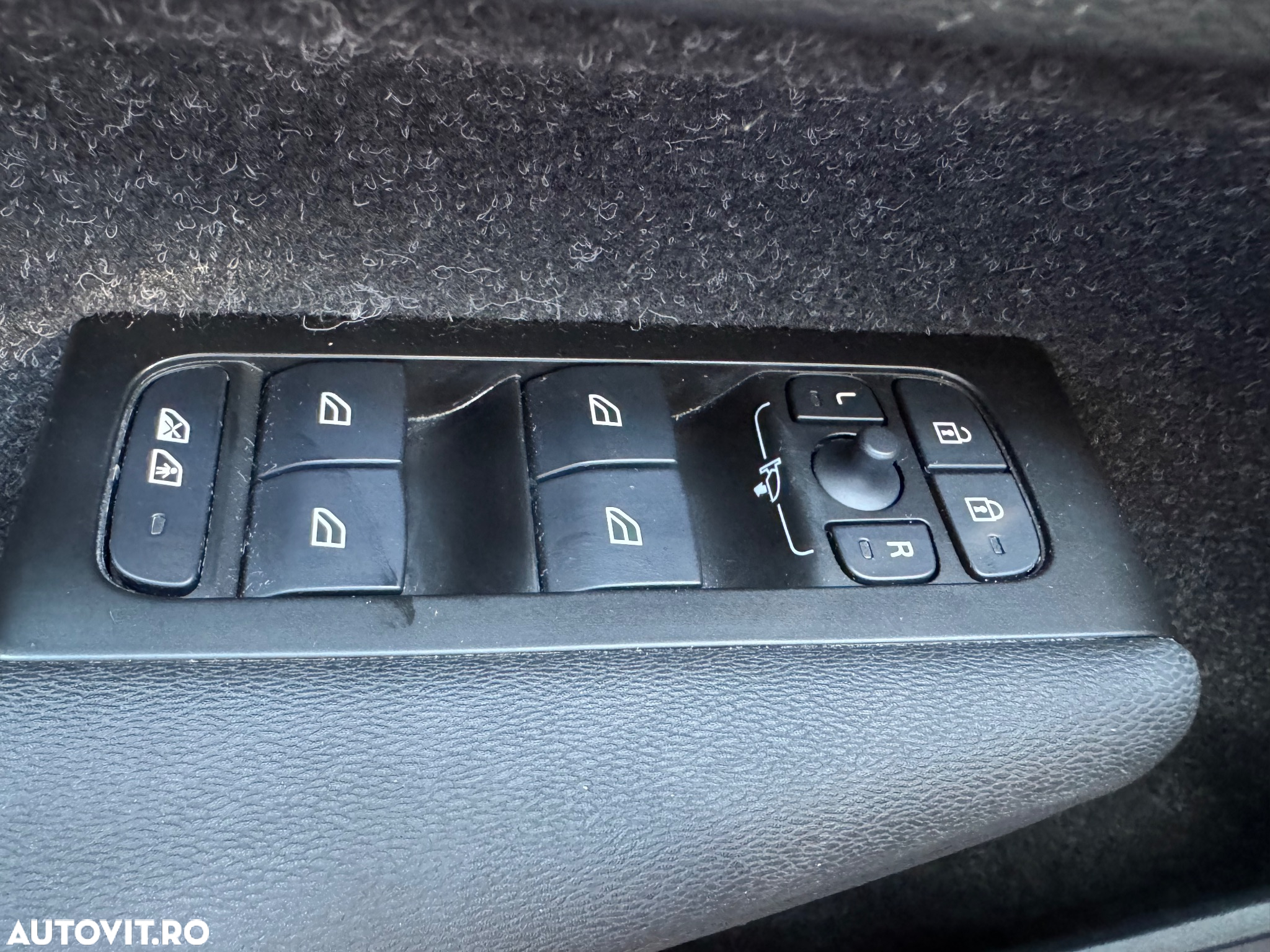 Volvo XC 40 T4 Recharge DKG Inscription Expression - 22