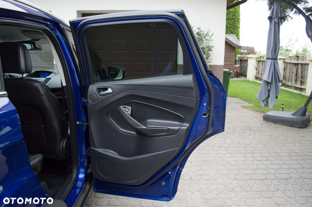 Ford Kuga 2.0 TDCi 2x4 Individual - 35