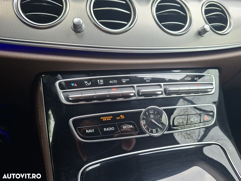 Mercedes-Benz E 220 d 4MATIC Aut. - 20
