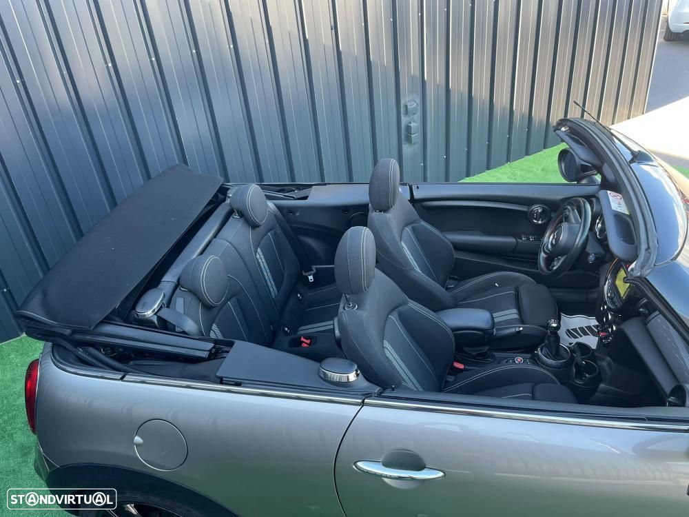 MINI Cabrio - 24