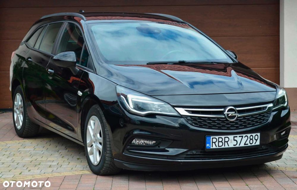 Opel Astra - 1