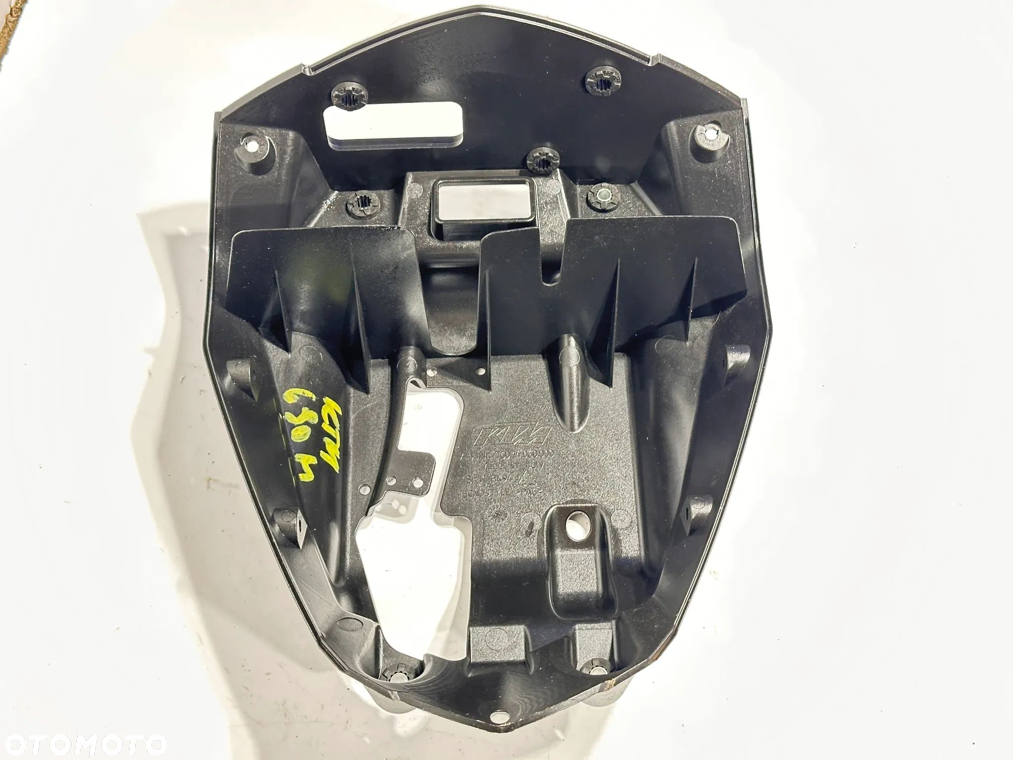 Stelaż mocowanie czaszy  KTM Duke 690   12-15R - 1
