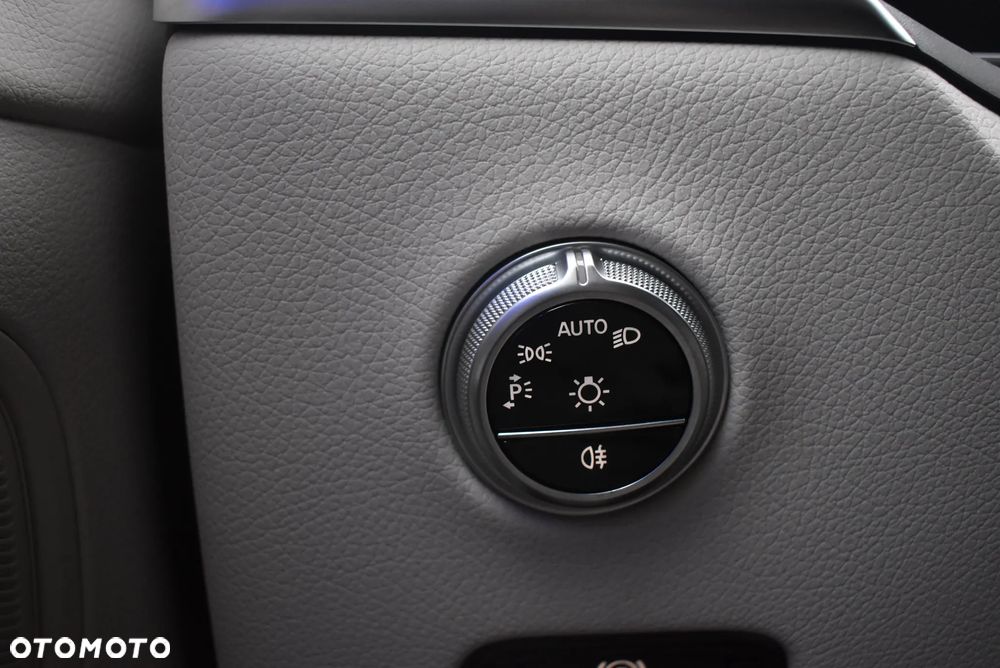 Mercedes-Benz GLC 300 de PHEV 4-Matic Avantgarde - 29