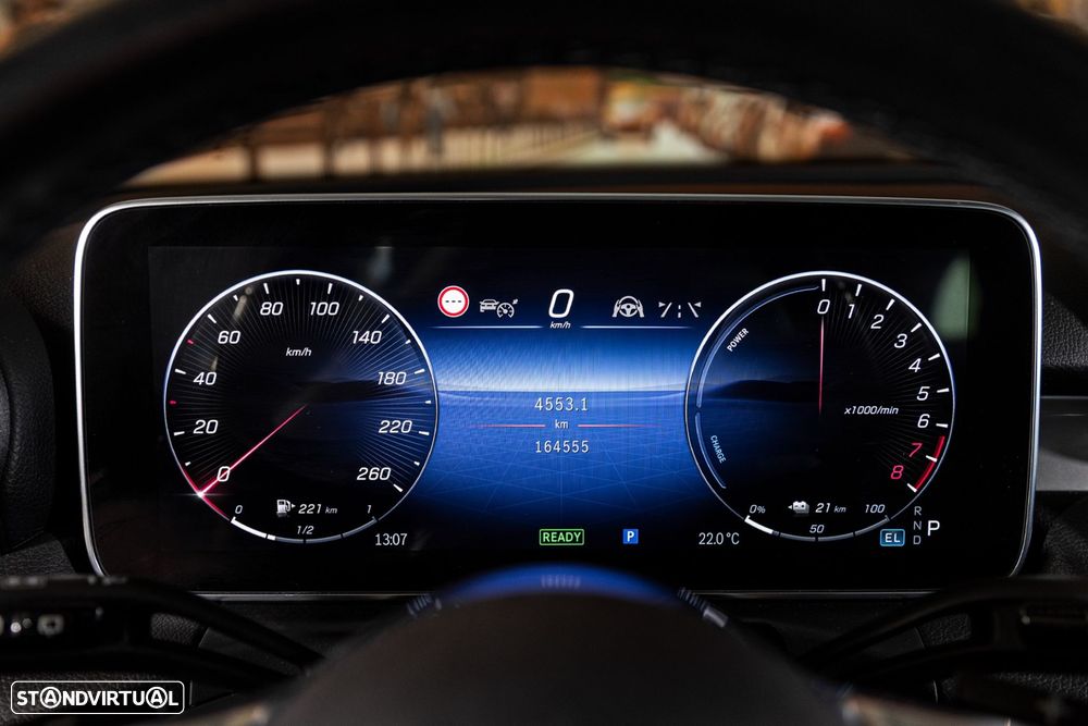 Mercedes-Benz C 300 e - 13