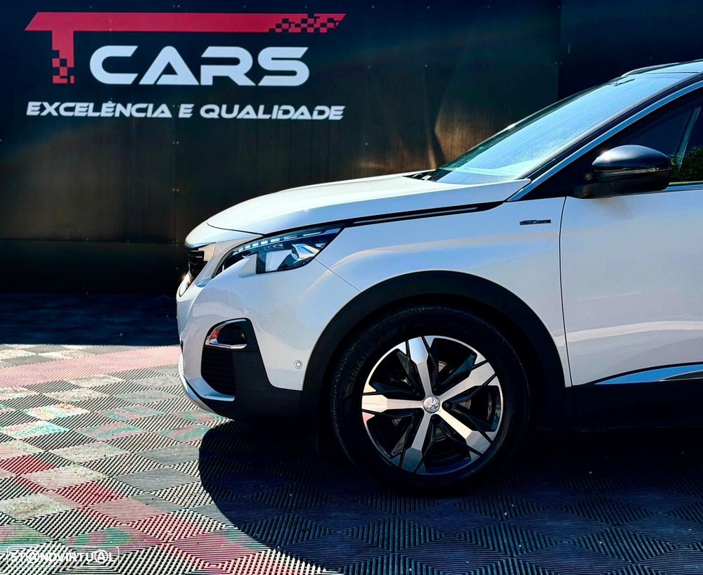Peugeot 5008 1.5 BlueHDi GT Line J19 EAT8 - 32