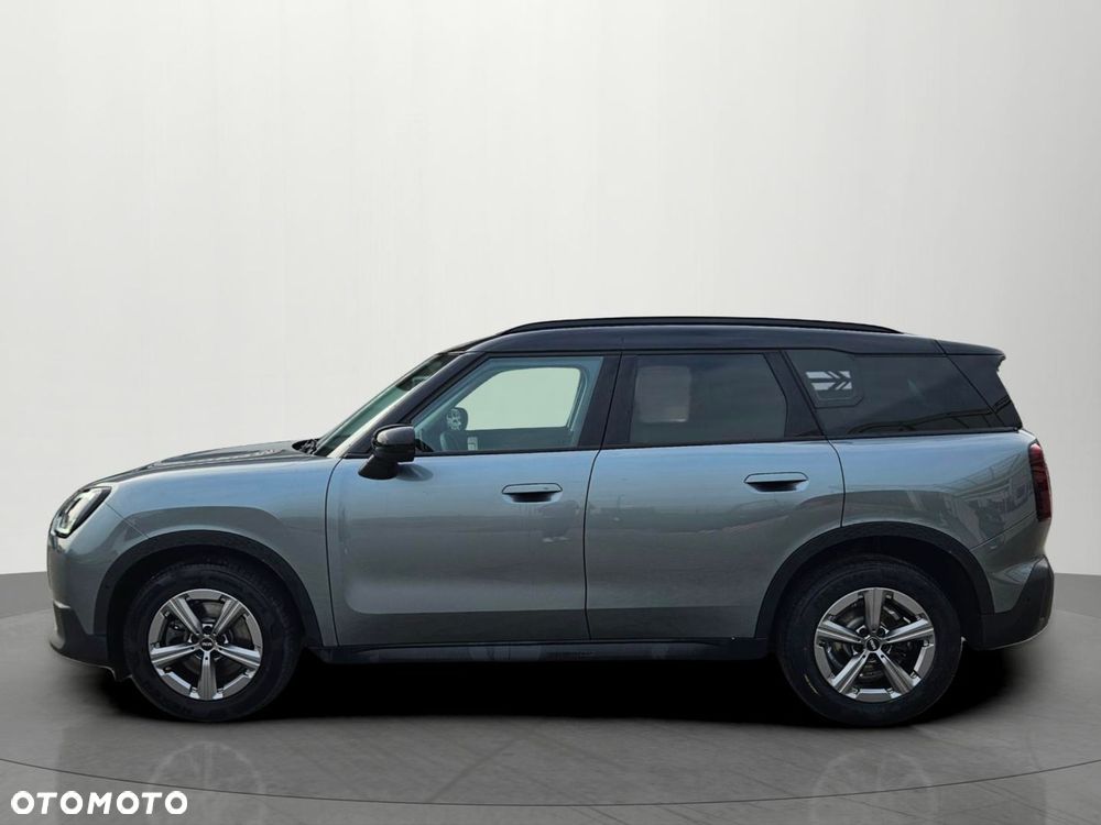 MINI Countryman C Classic Trim - 3