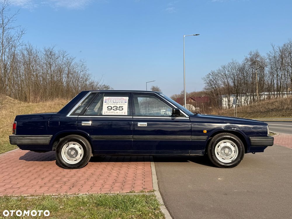 Nissan Laurel 2.8 GL D - 6