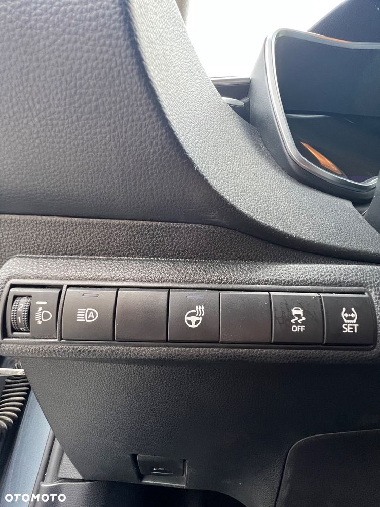 Toyota Corolla 1.8 Hybrid Executive - 16