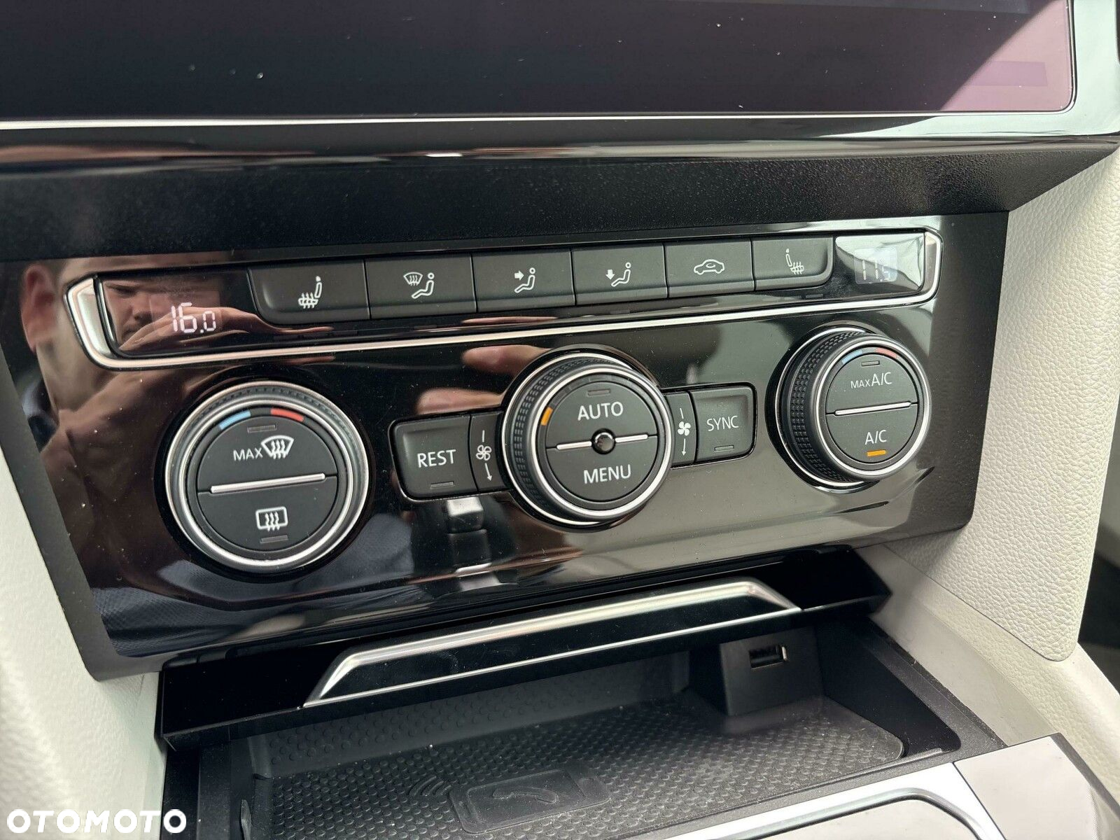 Volkswagen Arteon - 24