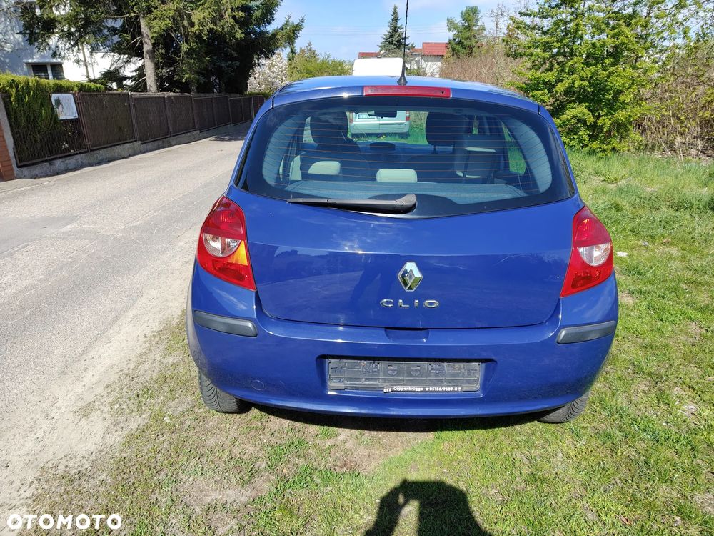 Renault Clio - 4