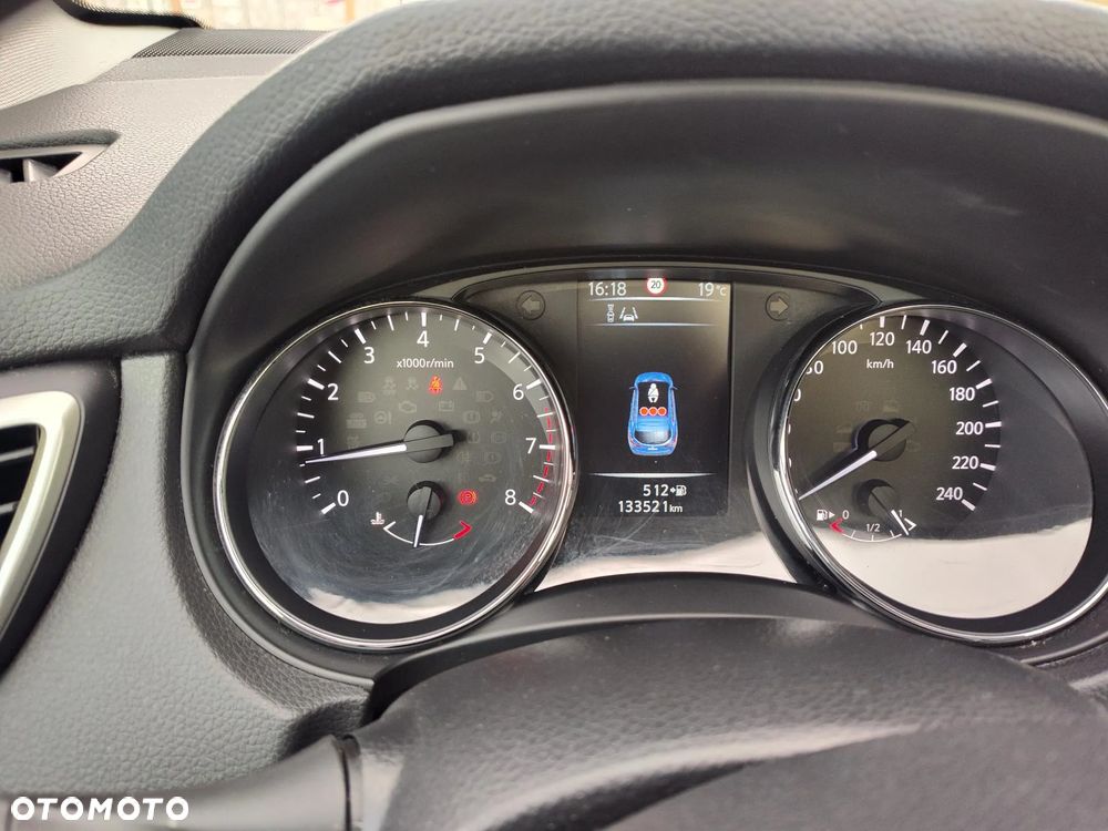 Nissan Qashqai 1.2 DIG-T N-Connecta - 19