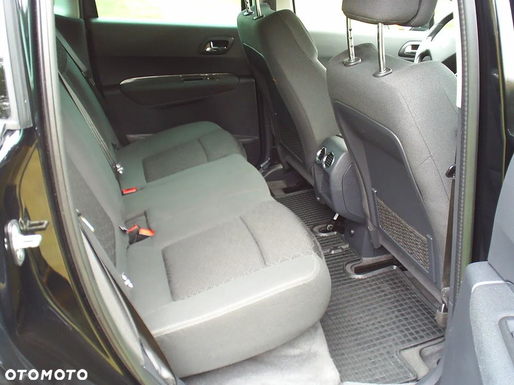 Peugeot 3008 1.6 HDi Style - 4