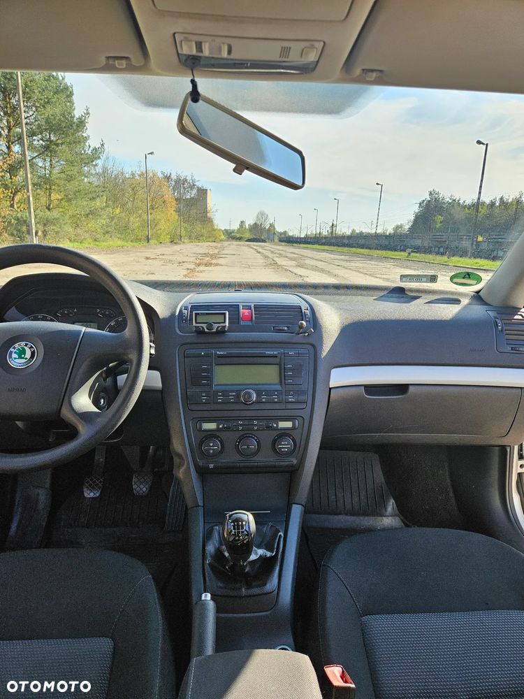 Skoda Octavia 1.9 TDI DPF Ambiente - 12