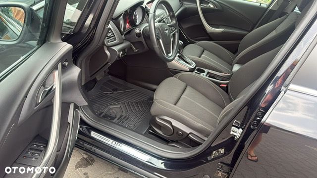 Opel Astra 1.4 T Sport EU6 - 17