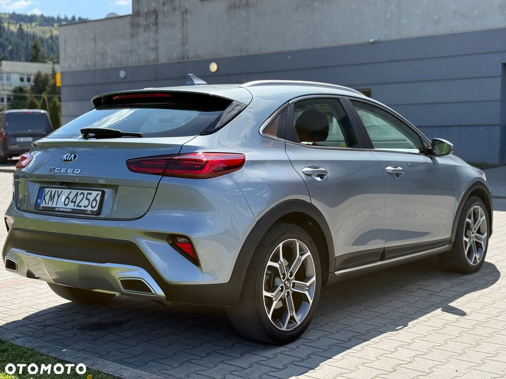Kia XCeed 1.6 CRDi Eco-Dynamics+(48V Mild-Hybrid) DCT7 VISION - 4