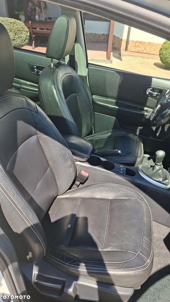 Nissan Qashqai+2 2.0 dCi DPF tekna - 9
