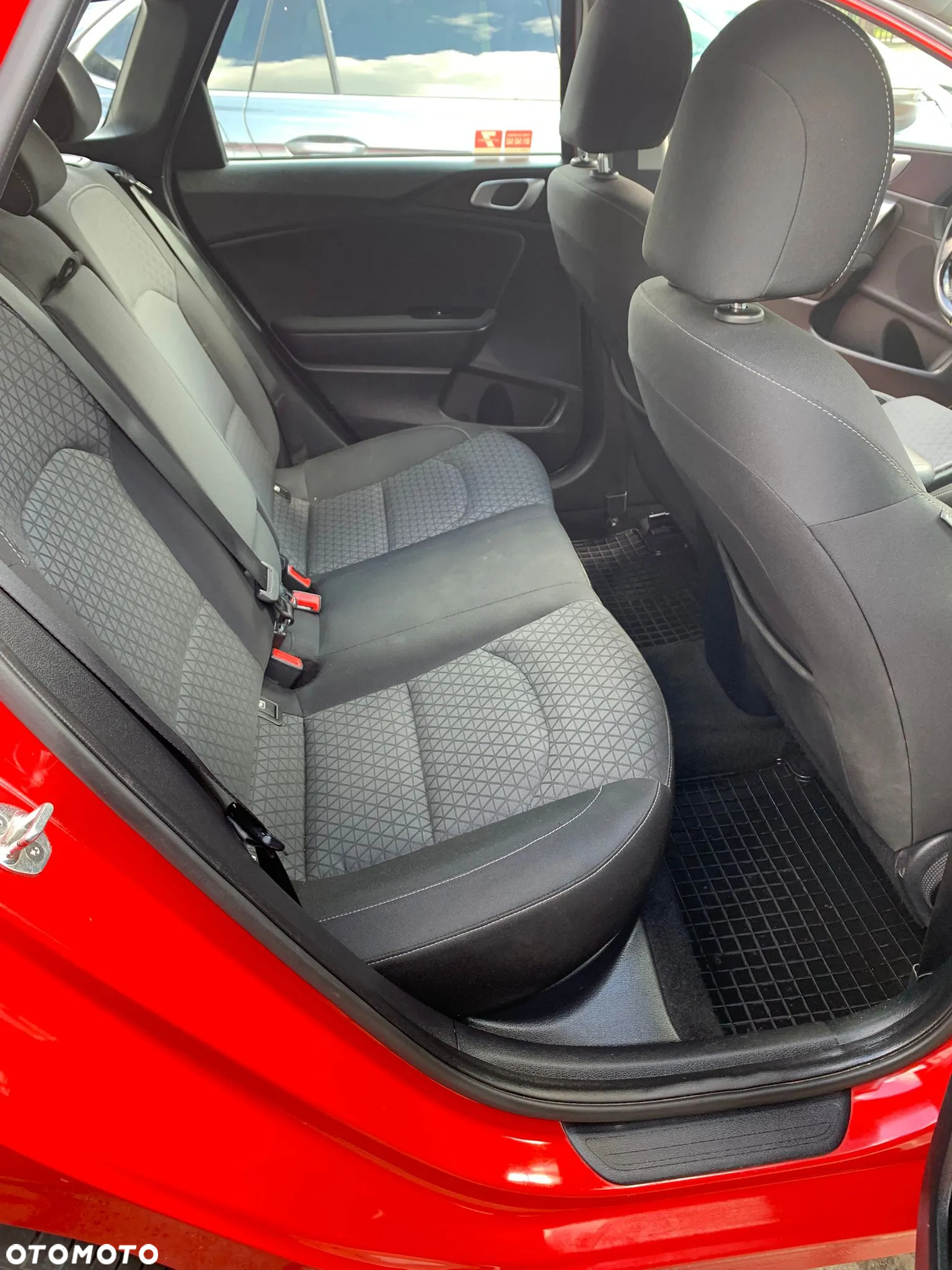 Kia Ceed 1.4 T-GDI M - 10
