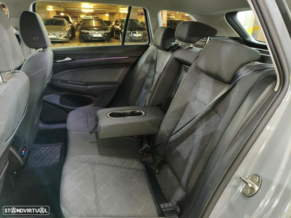 VW Golf Variant 2.0 TDi Life DSG - 6