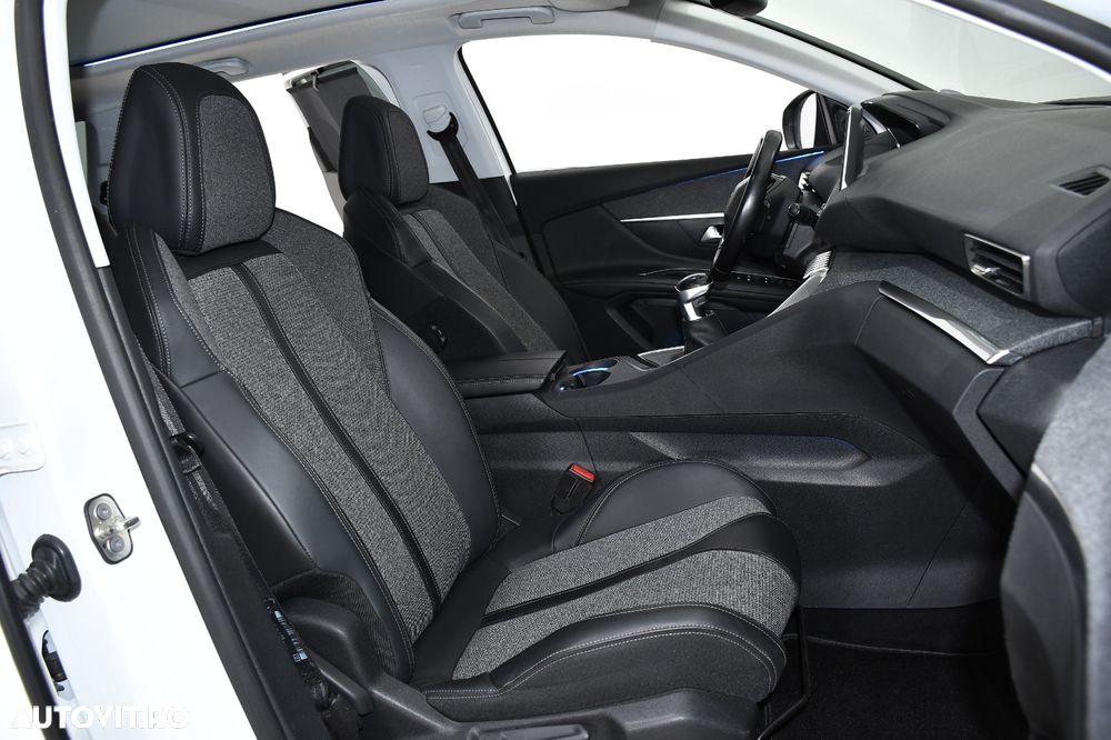 Peugeot 5008 PureTech 130 Allure - 10