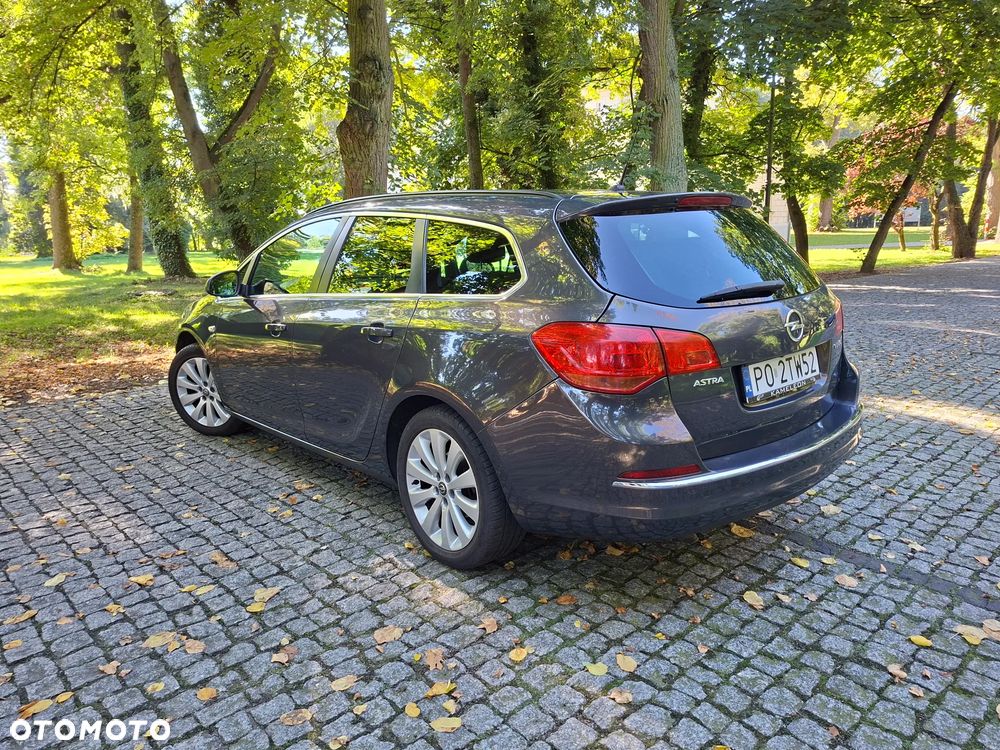 Opel Astra 1.4 T Cosmo - 3