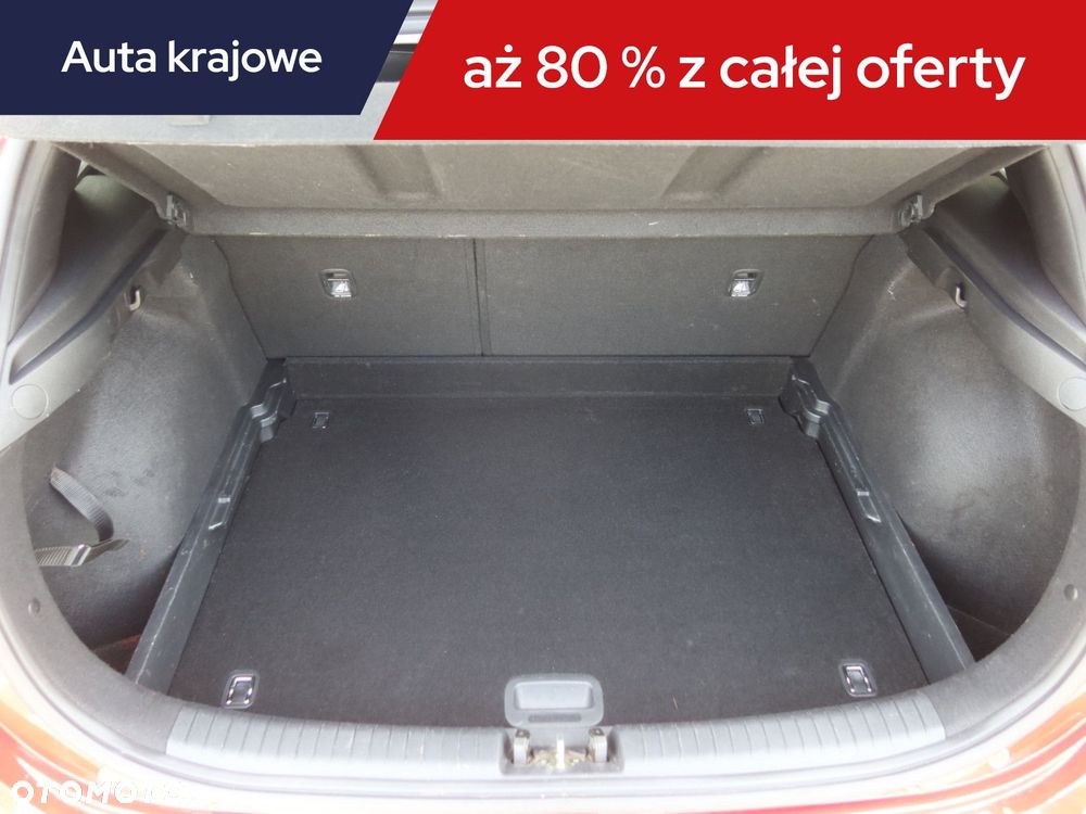 Kia Ceed - 16