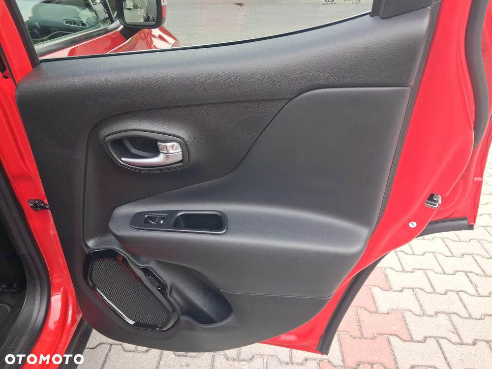 Jeep Renegade 1.6 E-TorQ Longitude FWD - 32