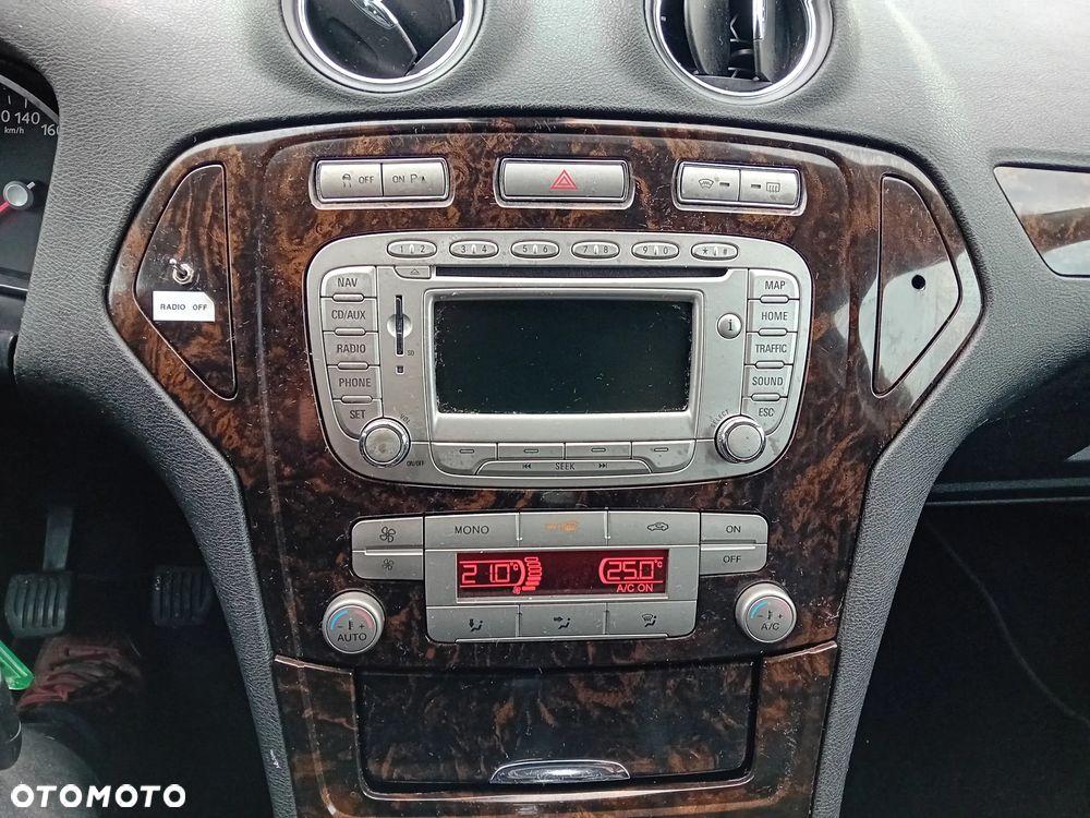 Ford Mondeo Turnier 2.0 TDCi Ambiente - 22