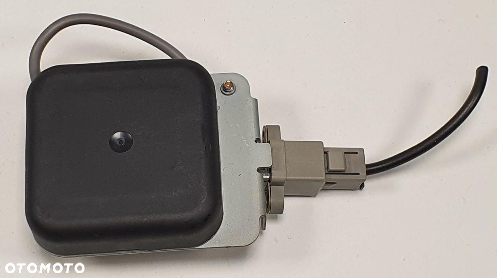 MODUŁ ANTENA GPS VOLVO C70 I 3533873-3 - 1