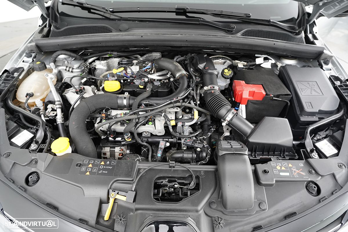 Renault Clio 1.0 TCe Techno Bi-Fuel - 26