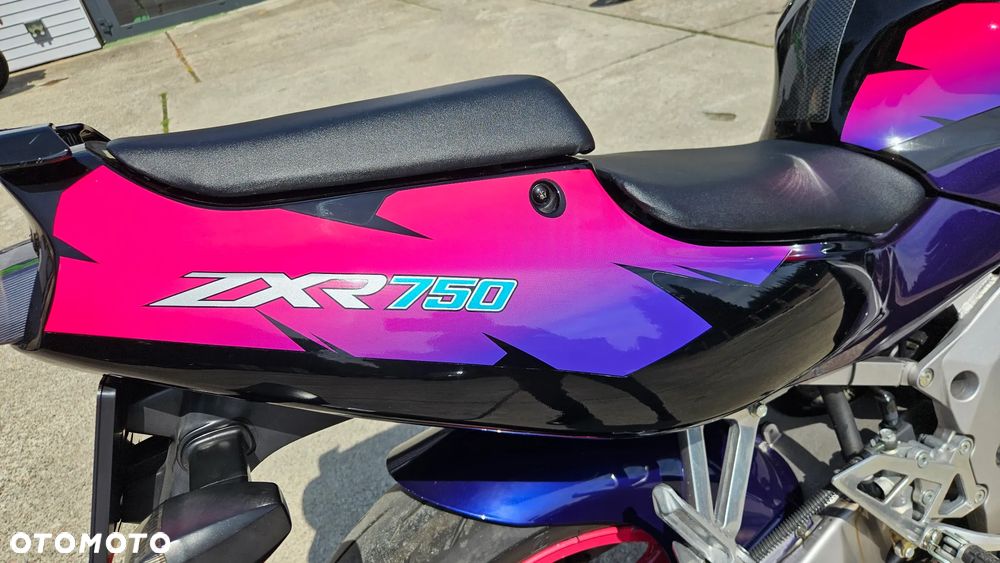 Kawasaki ZXR - 6