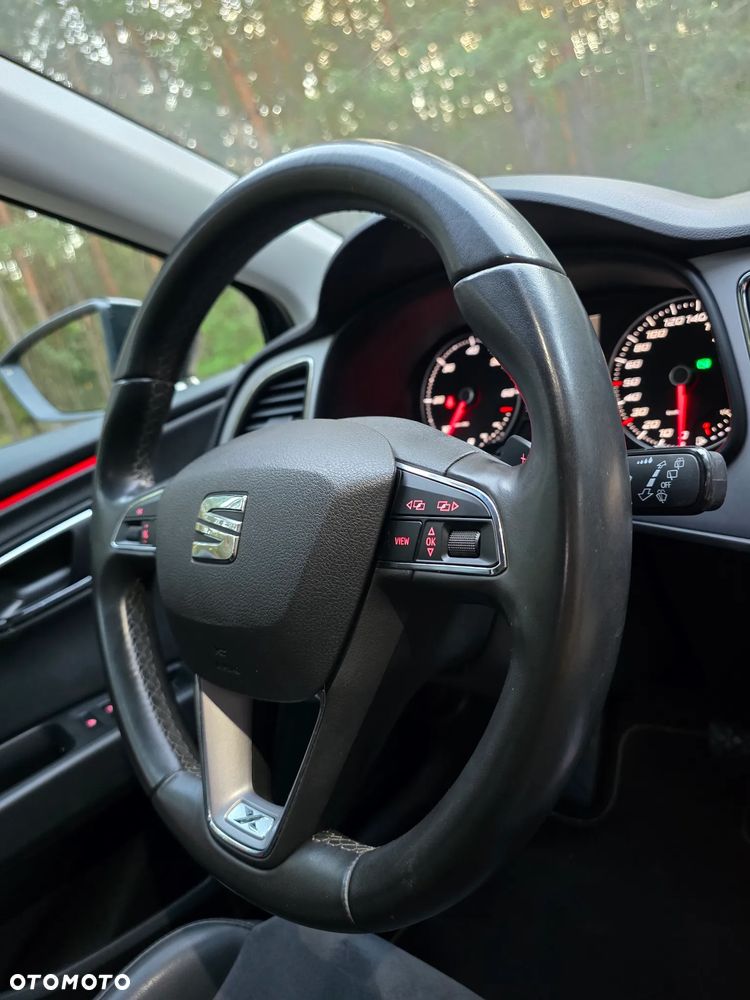 Seat Leon 2.0 TDI FR S&S DSG - 34