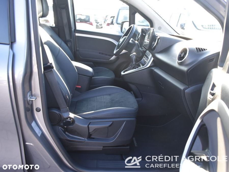 Mercedes-Benz Klasa T 180 d Progressive - 15