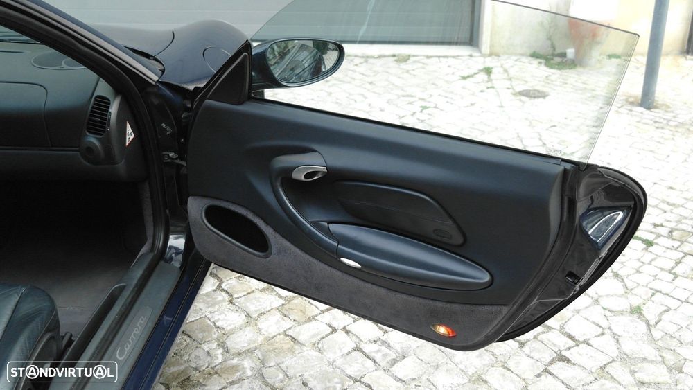 Porsche 911 (996) Carrera Coupé - 31