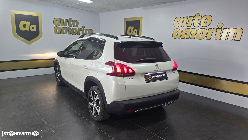 Peugeot 2008 1.6 BlueHDi GT Line - 9