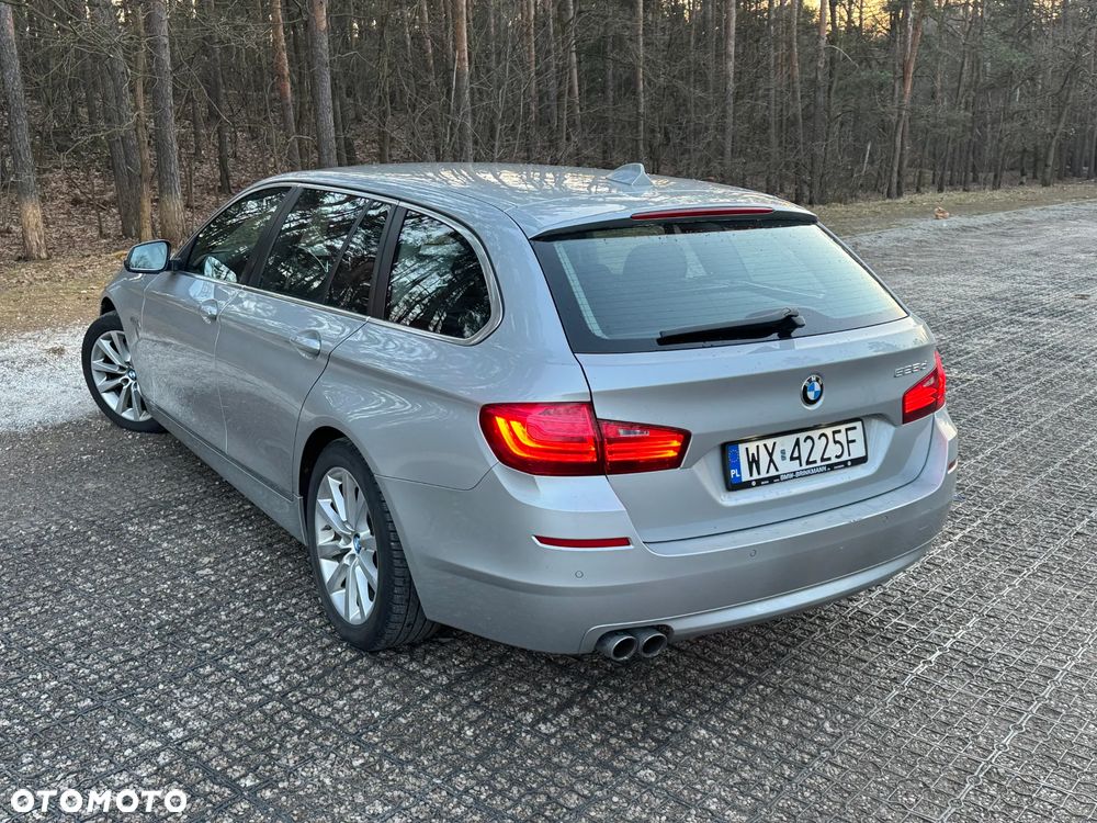 BMW Seria 5 525d - 3
