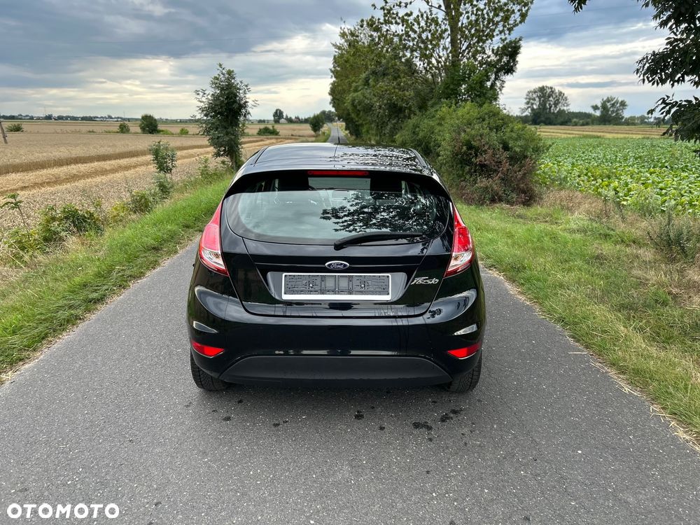 Ford Fiesta 1.25 Celebration - 5
