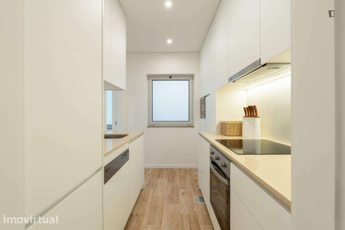 Apartamento com 2 quartos - localizado em Paranhos Porto - Grande imagem: 2/38