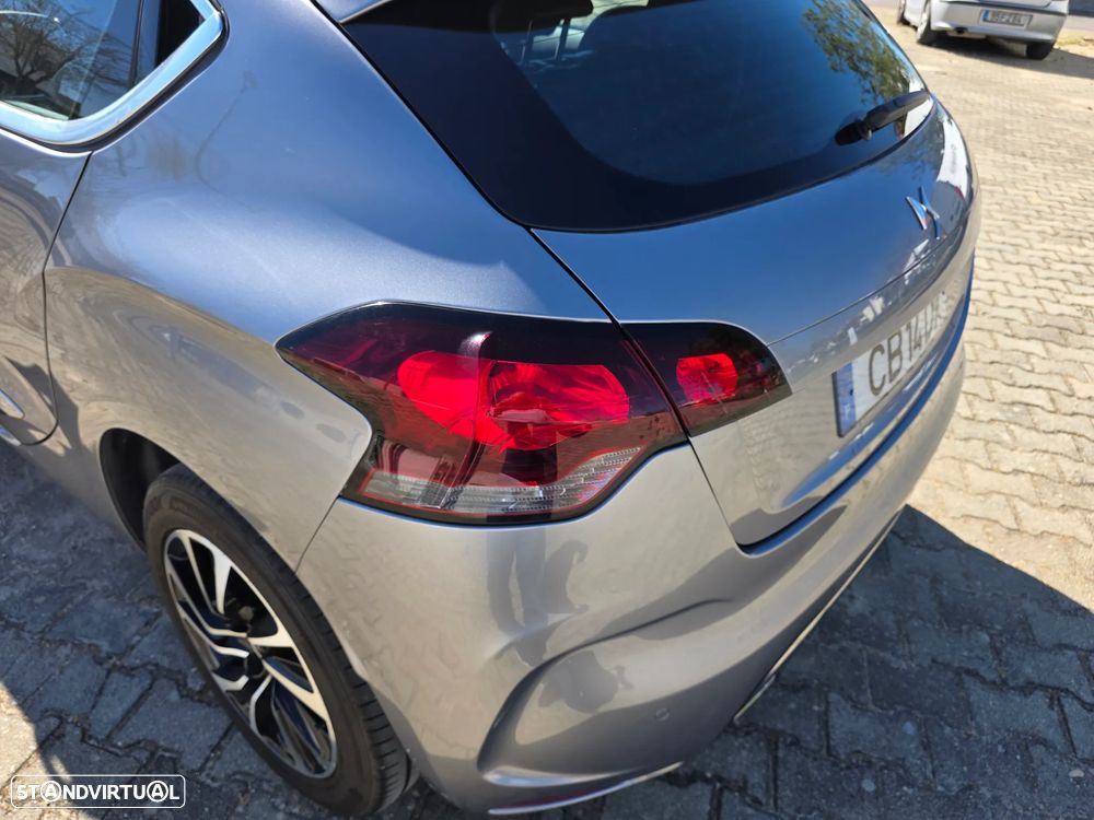 DS DS4 PureTech 130 Stop&Start SoChic - 28