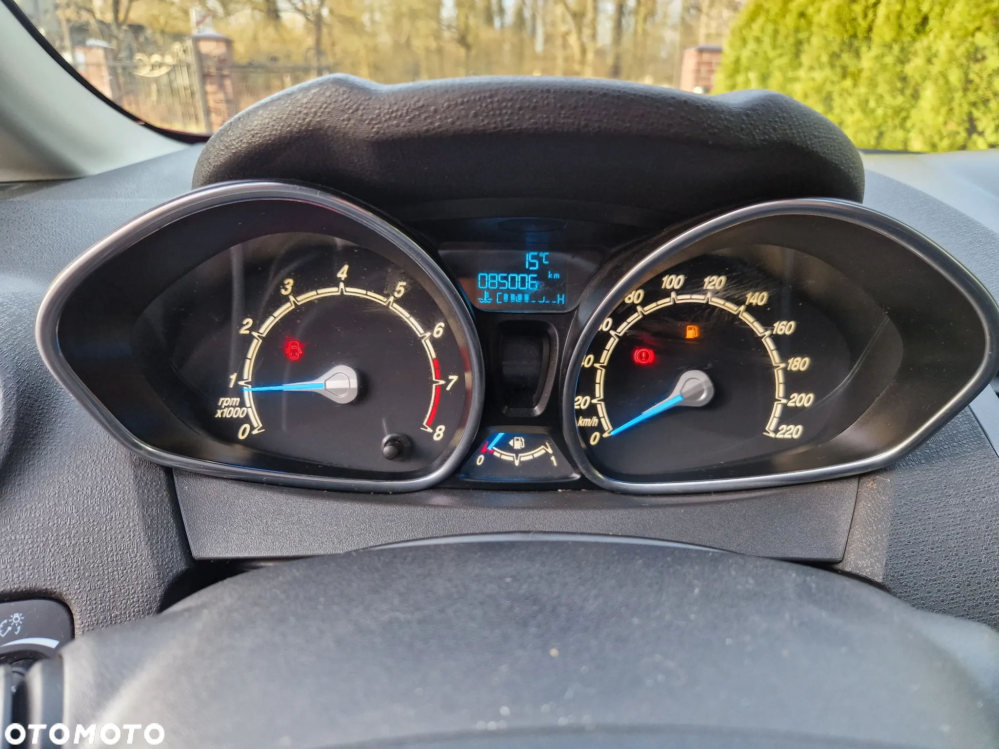 Ford Fiesta 1.0 Gold X - 24