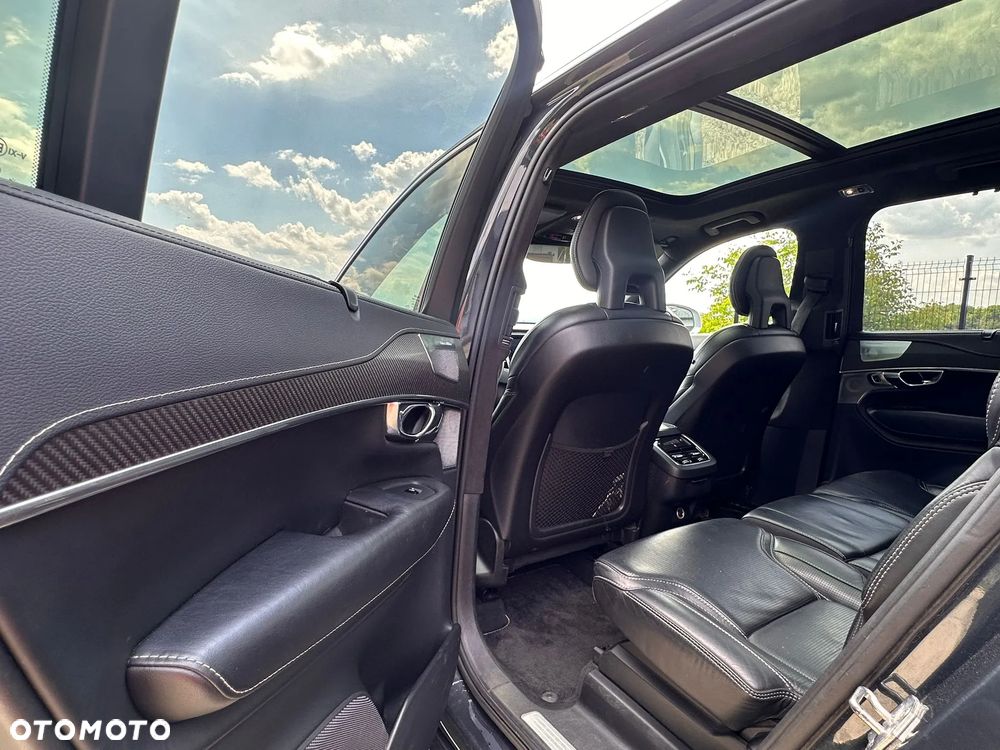 Volvo XC 90 D5 SCR AWD R-Design 7os - 7