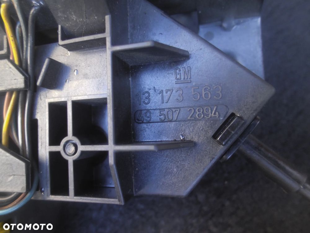 VECTRA C ZAMEK KLAPY BAGAŻNIKA 13173563 9180101 + WKŁADKA ORYGINAŁ OPEL POSIADAM 2SZT - 7