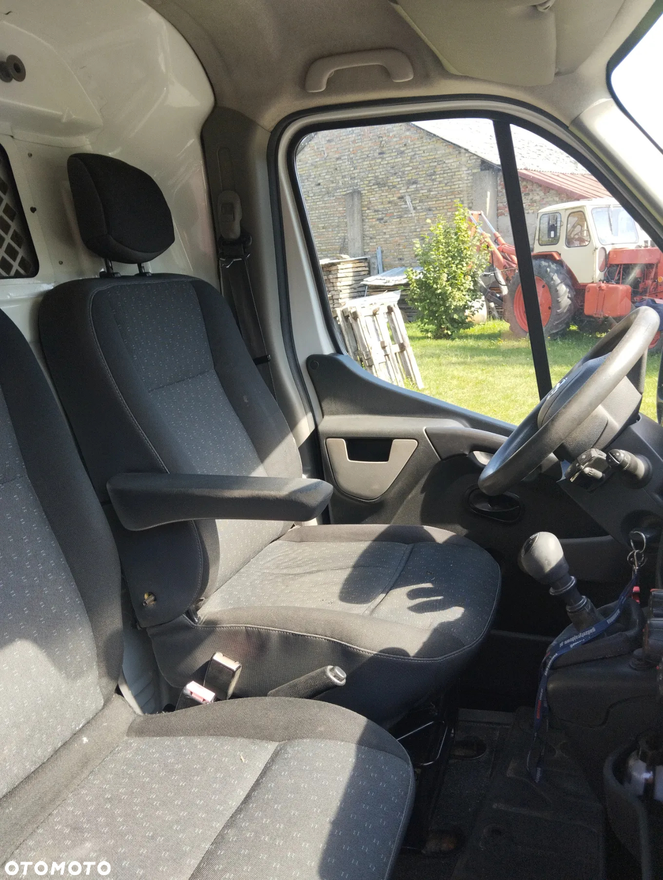 Nissan NV400 - 7