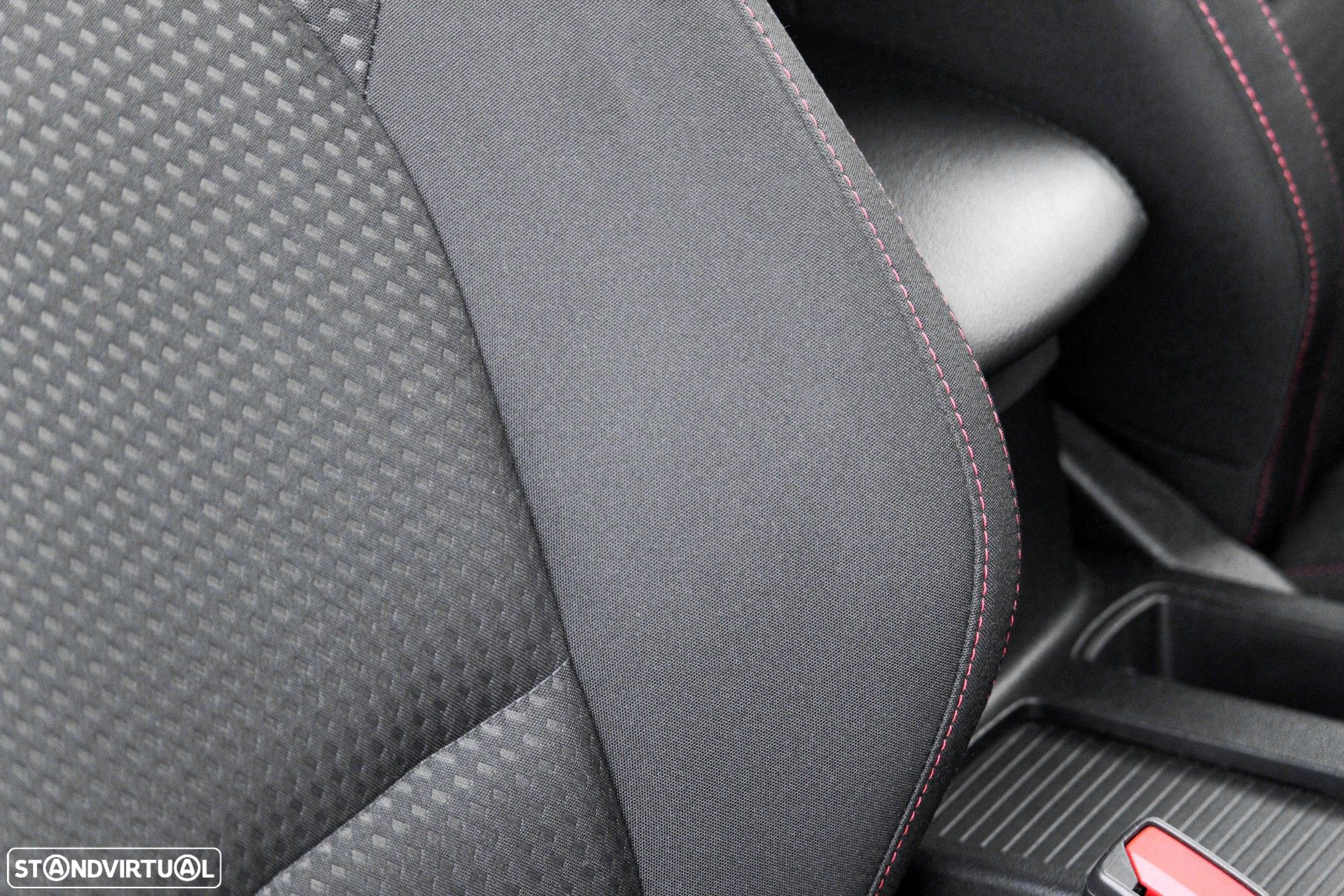Ford Focus SW 1.0 EcoBoost MHEV ST-Line X - 16