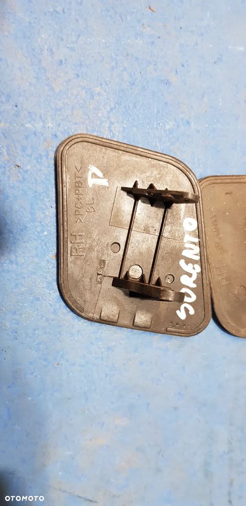 Kia Sorento I Zaślepka Spryskiwacza Lampy - 8