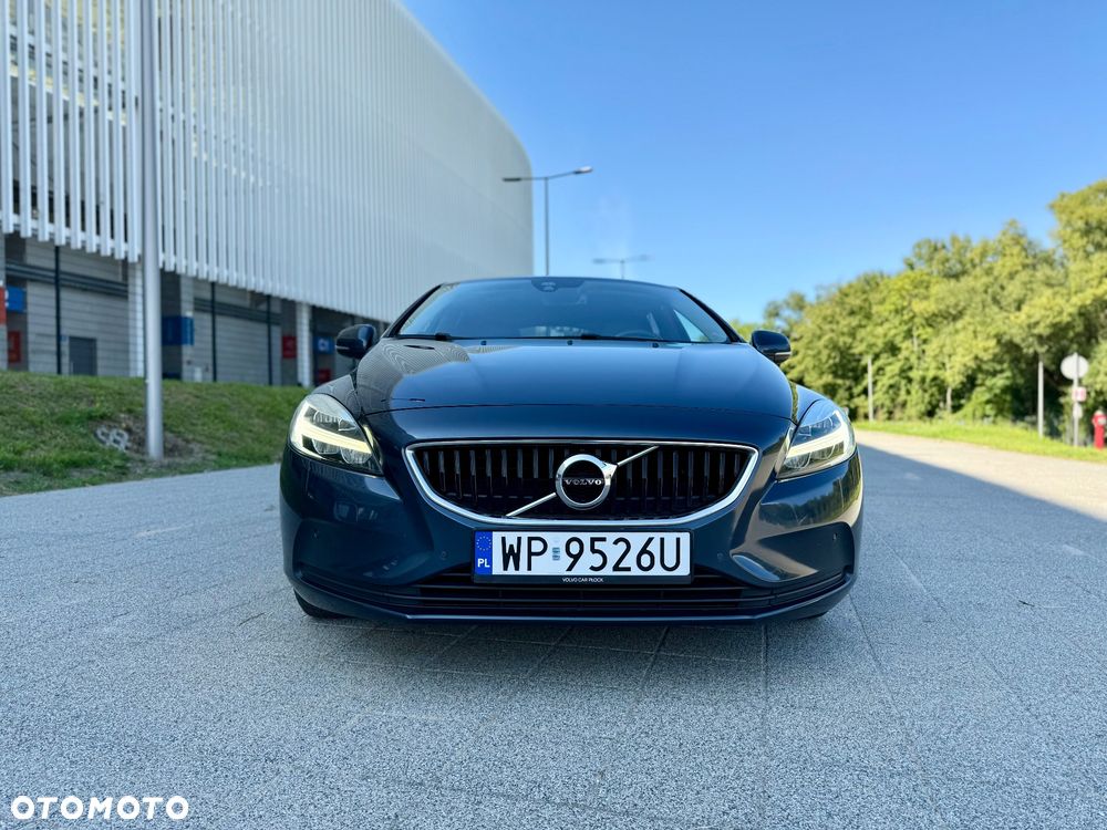 Volvo V40 D2 Drive-E SCR Momentum - 10