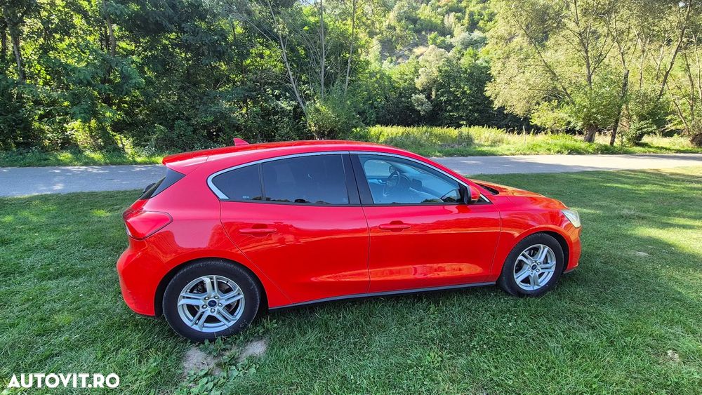 Ford Focus - 2