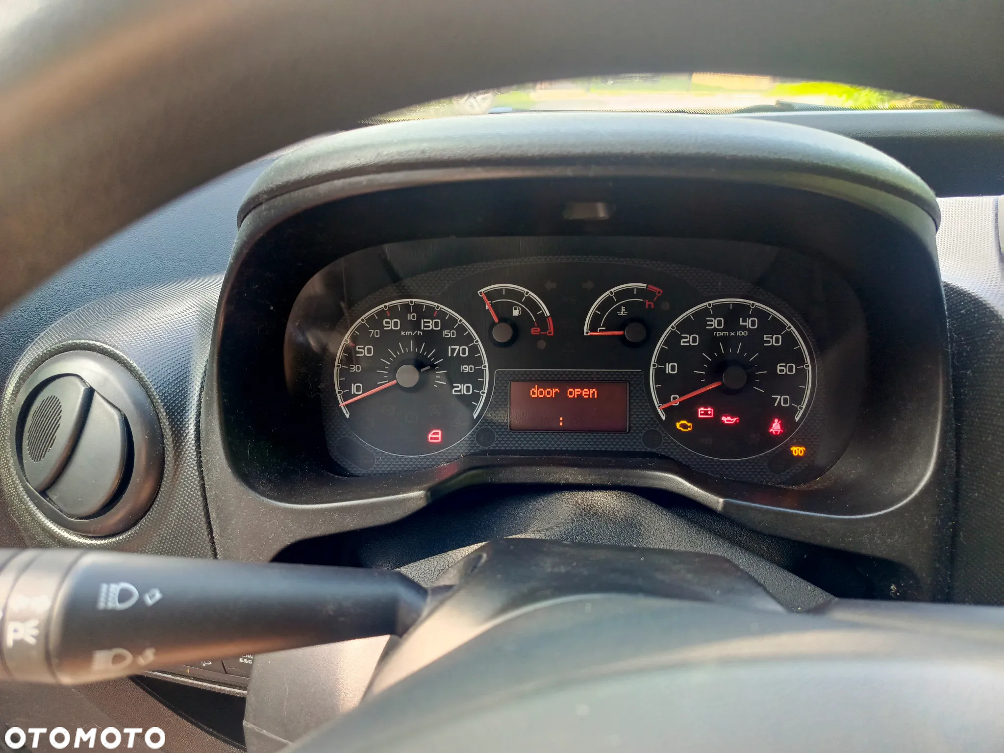 Fiat Qubo - 16