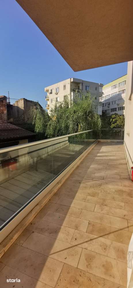 Apartament 3 camere la 1 minut de metrou Tineretului cu parcare subter — fotografia 2